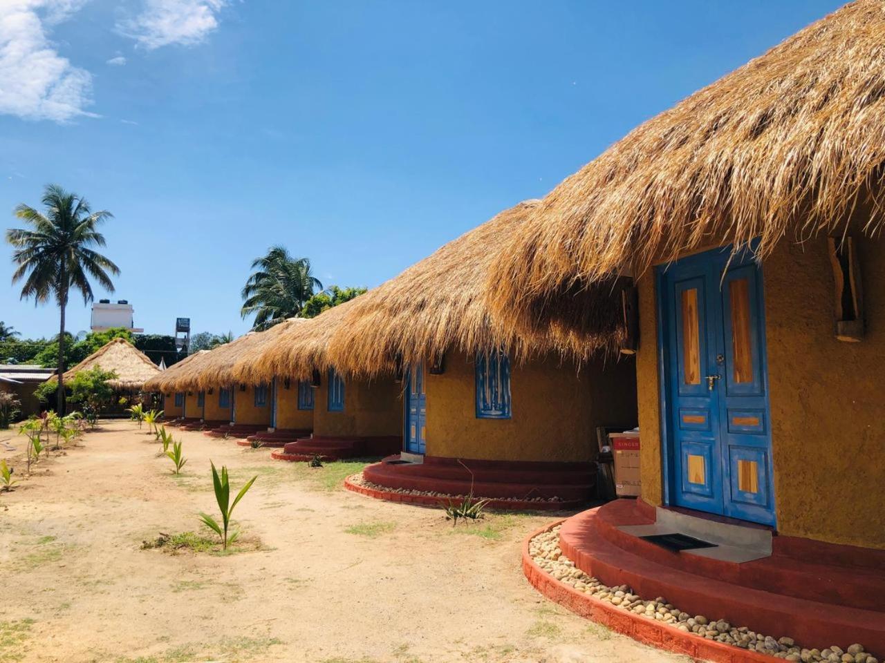 Rustic Cabanas & Restaurant Arugam Bay Exterior foto