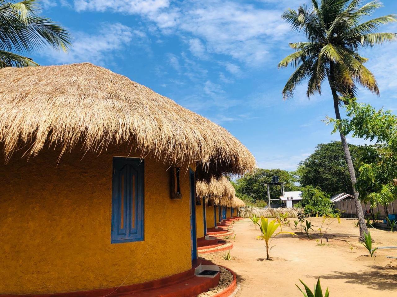 Rustic Cabanas & Restaurant Arugam Bay Exterior foto